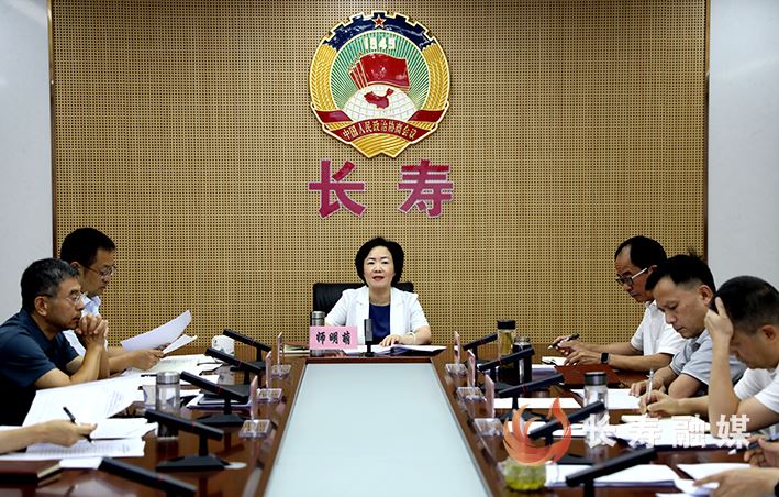 区政协召开十六届四十八次主席会议