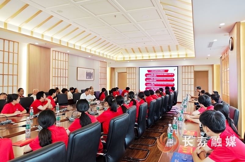 区关工委举行纪念抗日战争胜利80周年宣讲活动