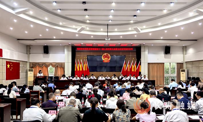 长寿湖镇：扎实推进重点项目建设 助力文旅融合与城乡品质提升