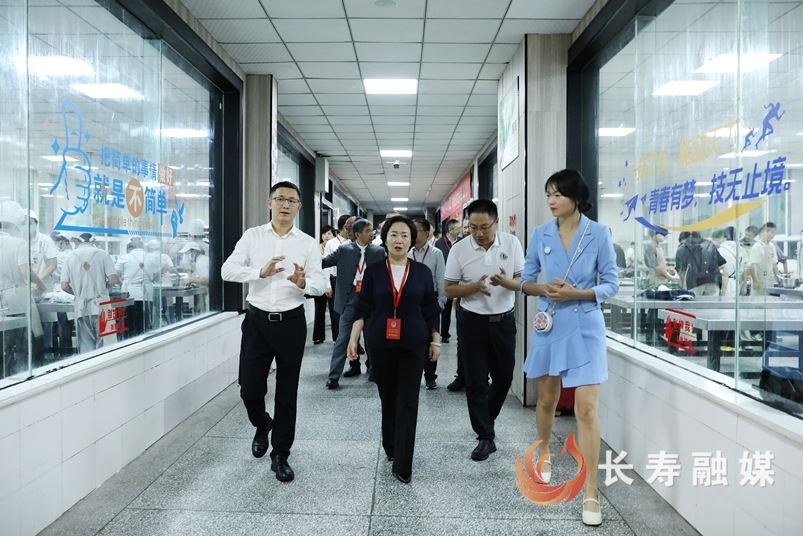 区政协专题视察现代职业教育发展工作 为产教融合提质增效建言献策