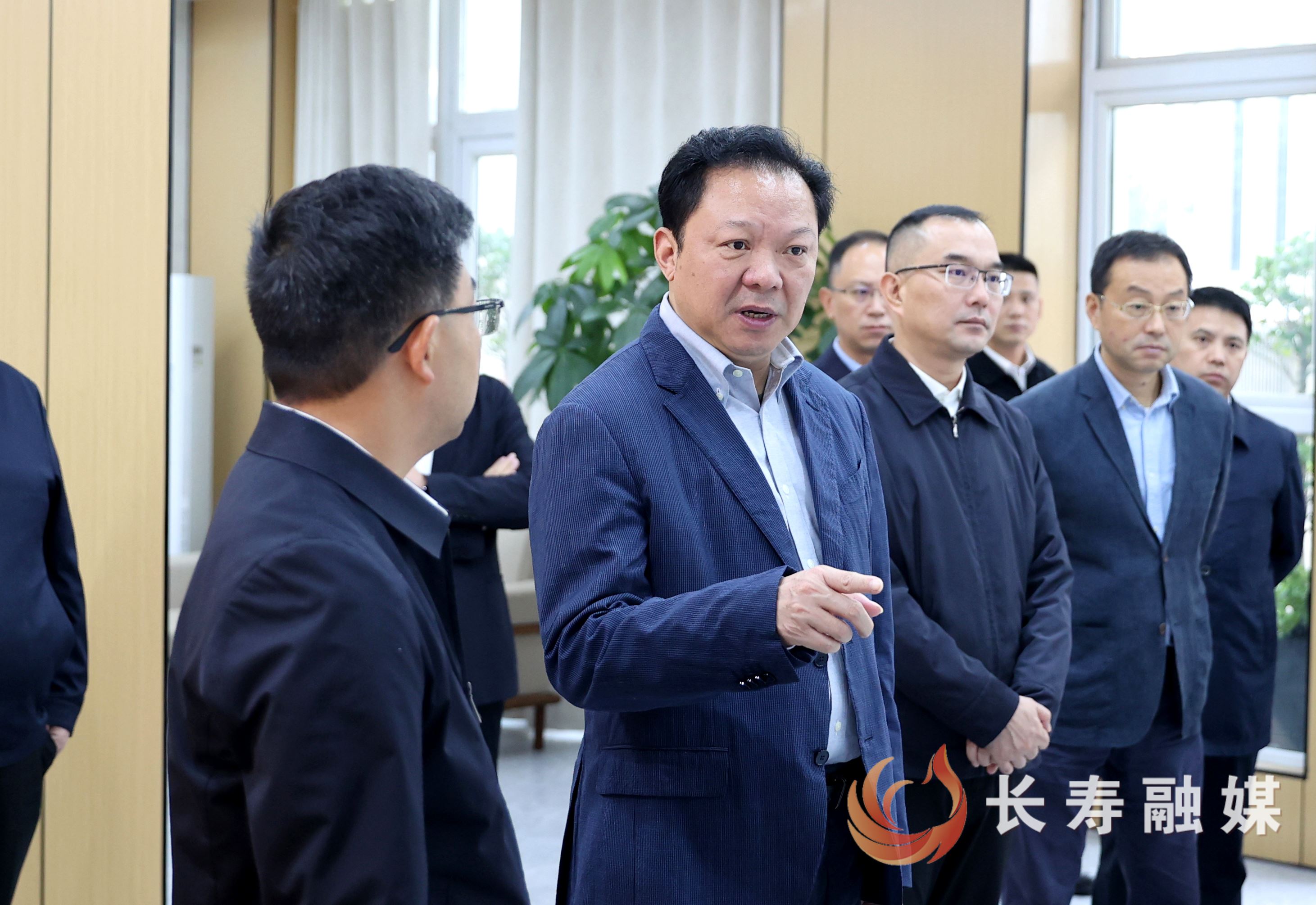 江夏李茂涛调研安置房相关工作时强调：推动安置房利用与城市发展产业发展同频共振