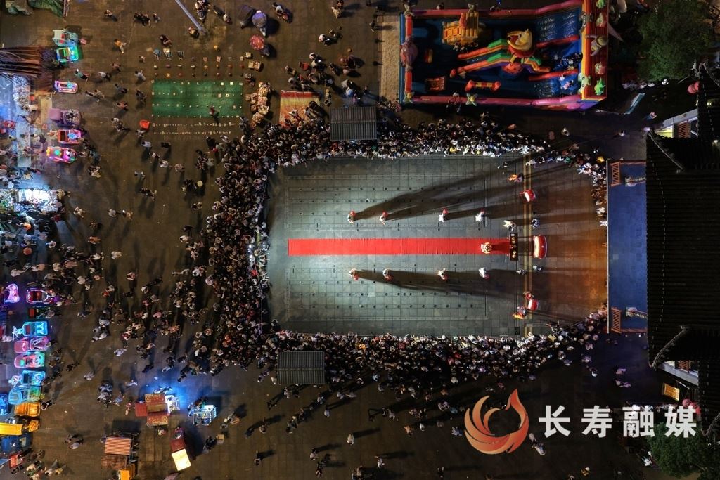 循古礼，敬明月：菩提古镇中秋拜月大典演绎千年风雅