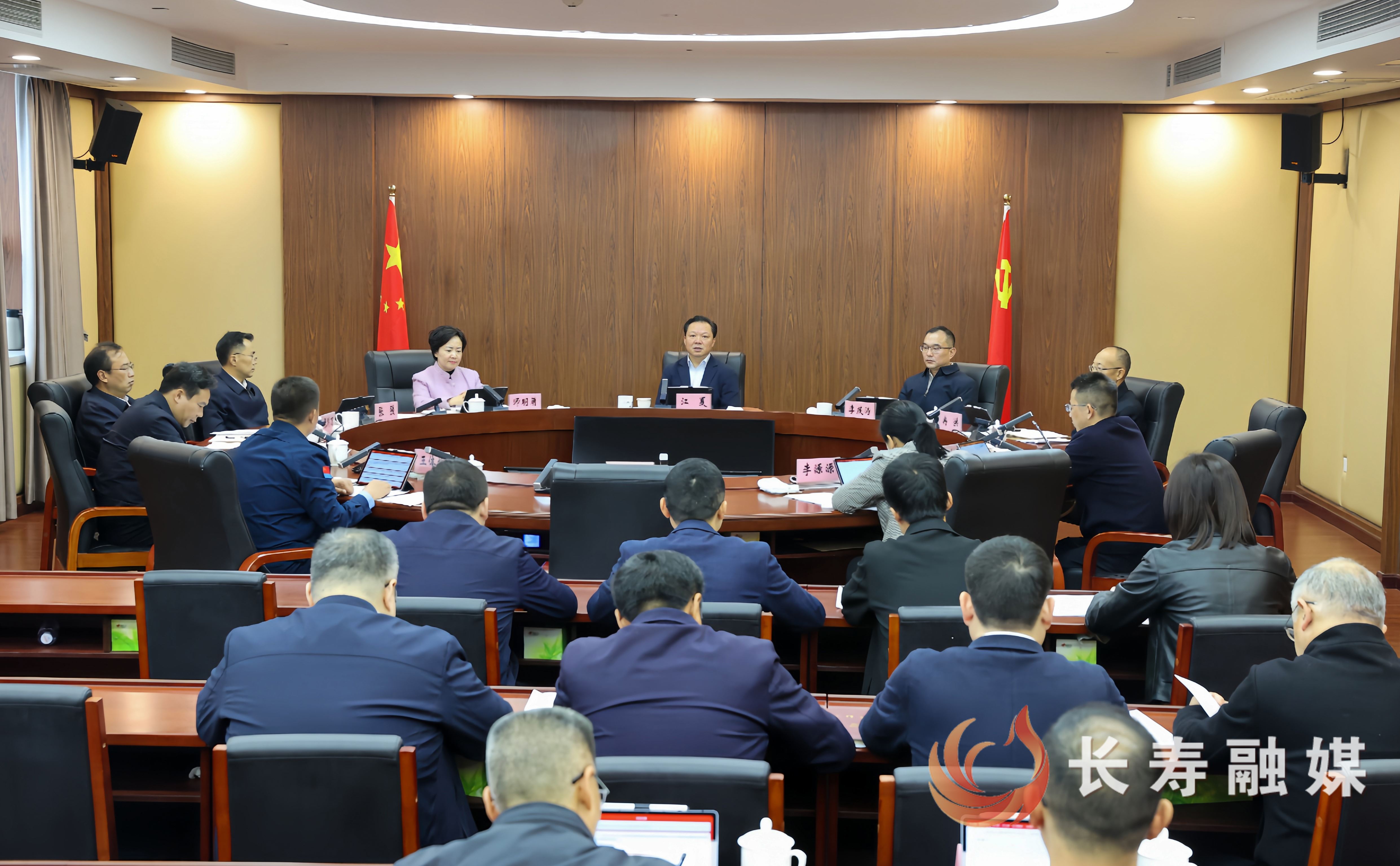 区委常委会召开第160次会议