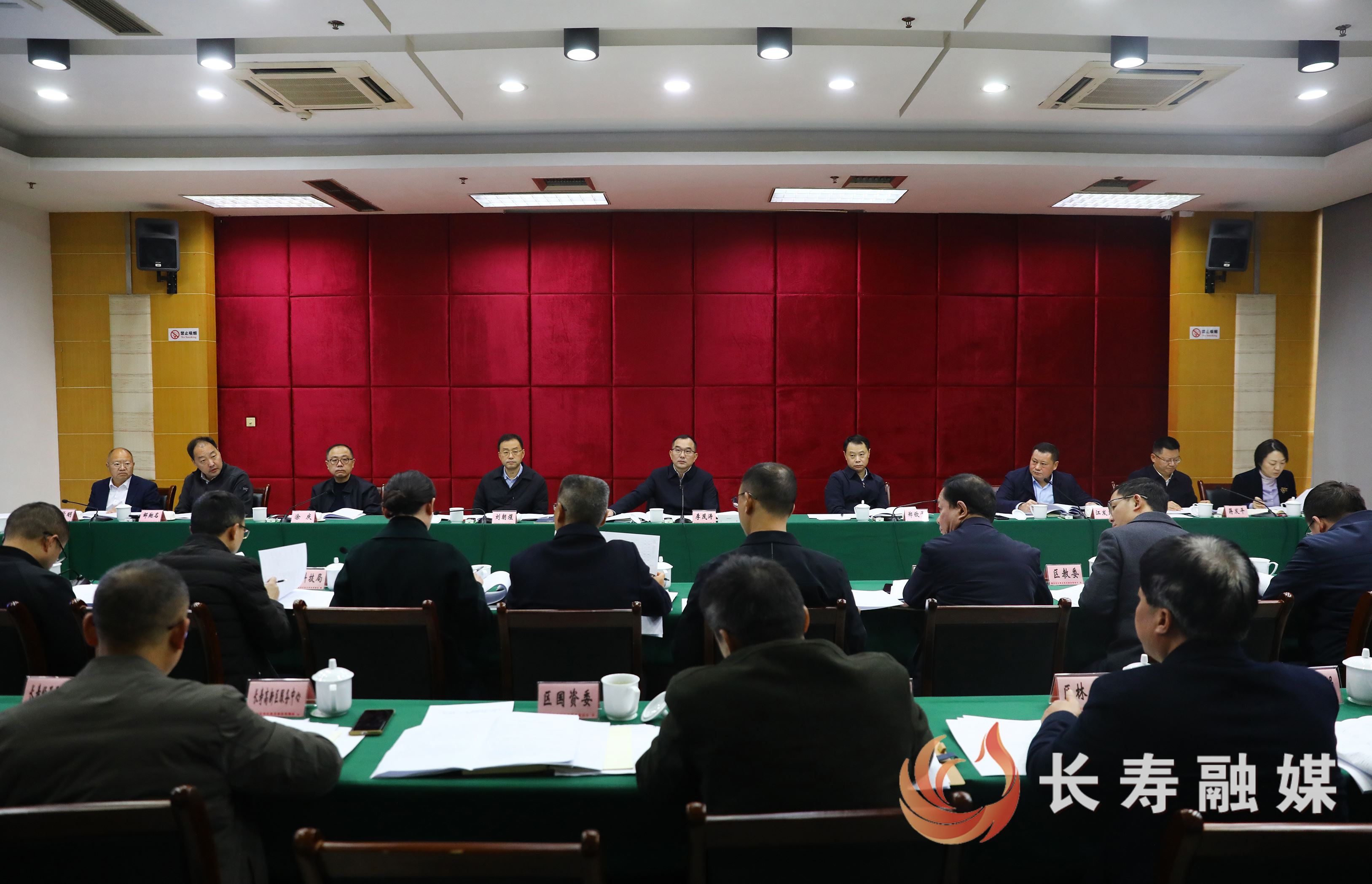 我区召开市级“十五五”规划纲要和专项规划项目储备上报专题研究会议提出：扎实做好“十五五”规划纲要和专项规划工作 持之以恒推动全区经济社会高质量发展