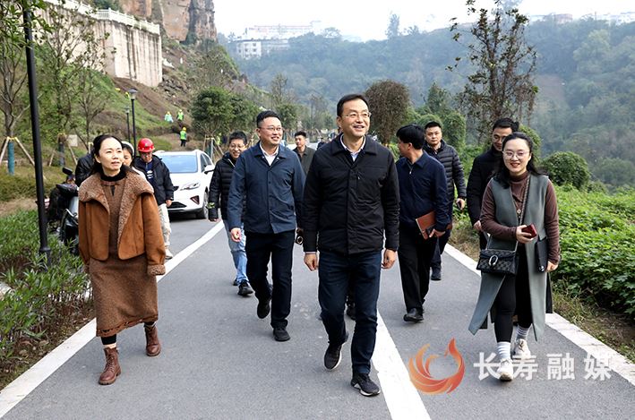 区领导带队调研三洞沟环境整治、三倒拐历史文化街区建设等工作