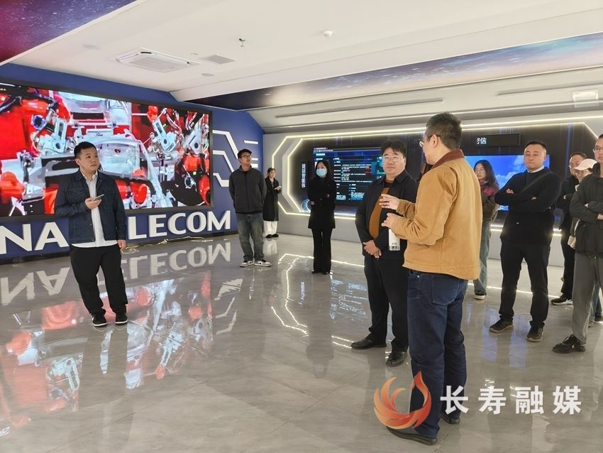 数字化赋能基层治理 石堰镇与电信公司共话发展新篇