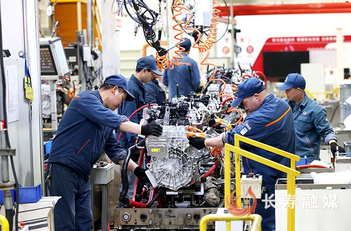赛力斯动力长寿工厂：开足马力赶订单 全力冲刺“开门红”