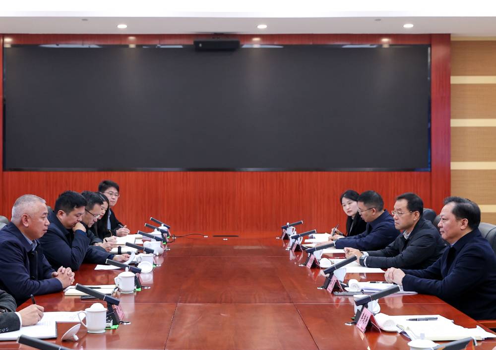 江夏李茂涛会见重庆市地质矿产勘查开发集团有限公司党委书记、董事长陈戴林一行